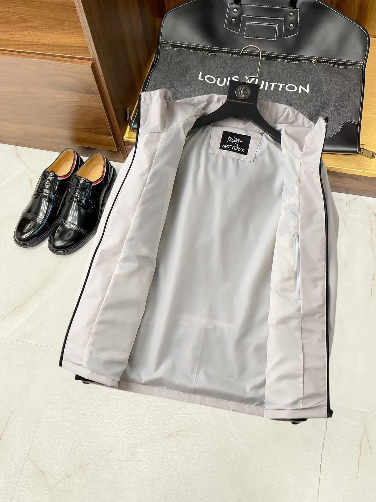 Same Style， ， 2026 New Arrival ， Original Premium Breathable ， ， ， Quality。 ， Sizes：M～3XL，